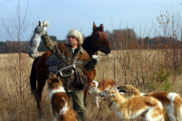 Участники псовой охоты в Троицком.